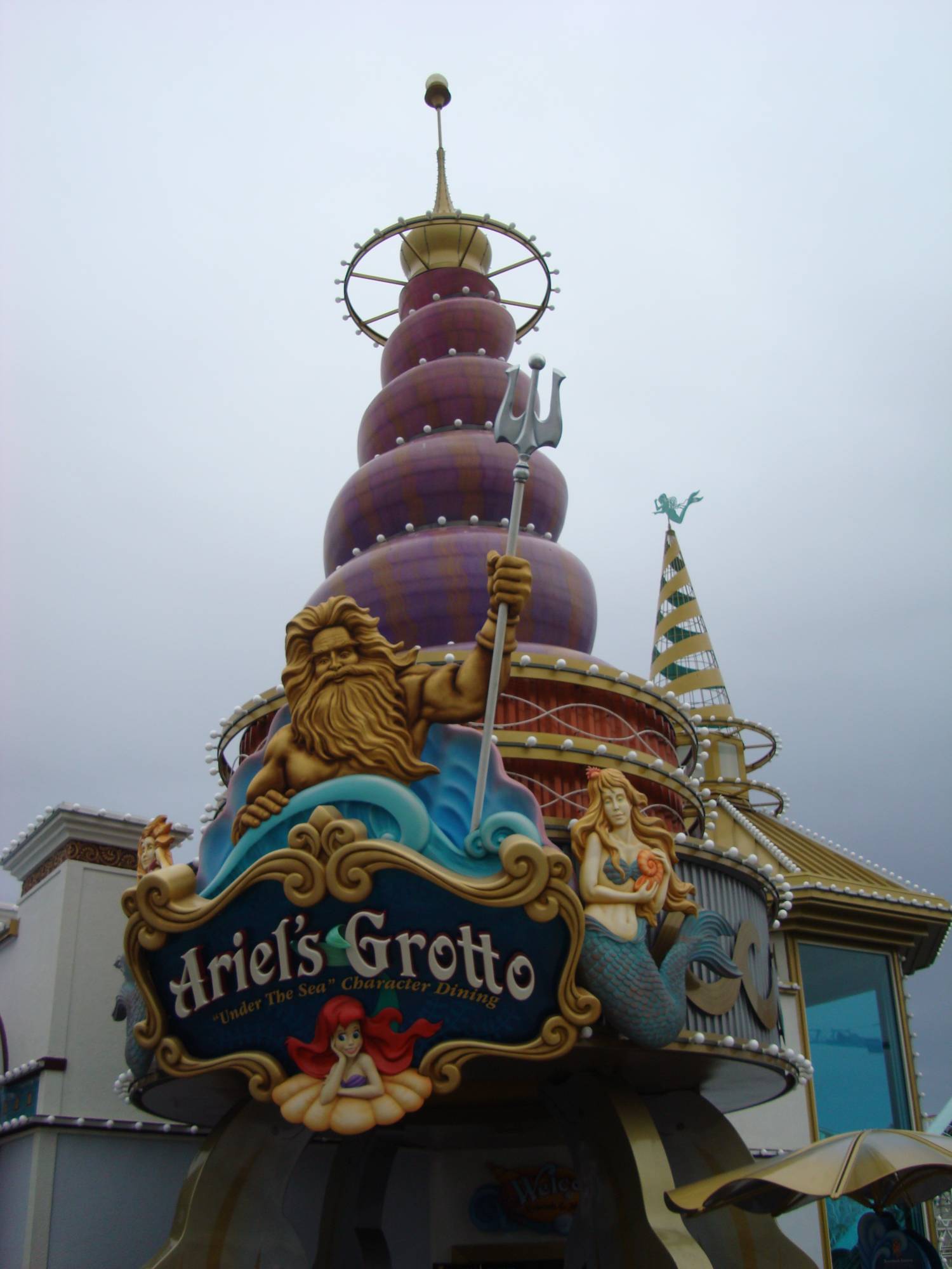 Paradise Pier - Ariel's Grotto